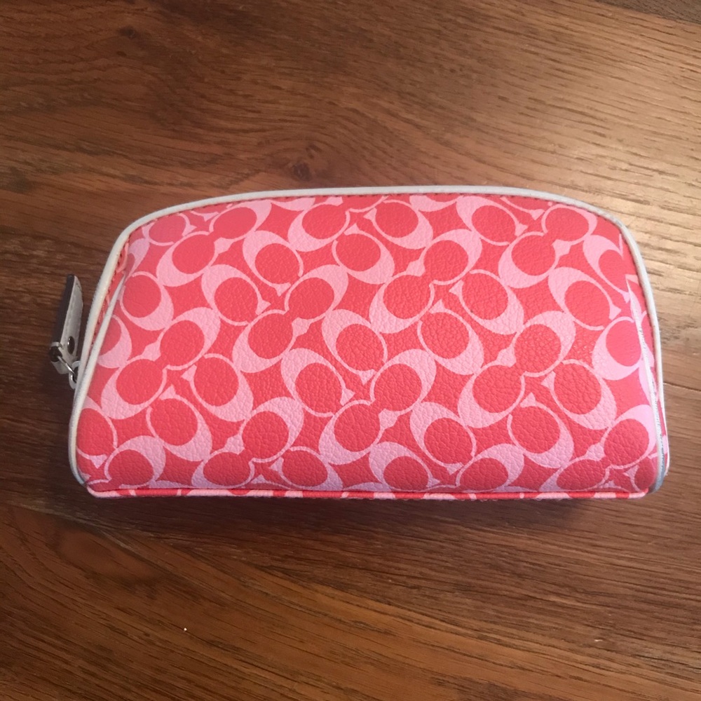 Coach Classic C Makeup Cosmetic Travel Case - Picture 7 of 9